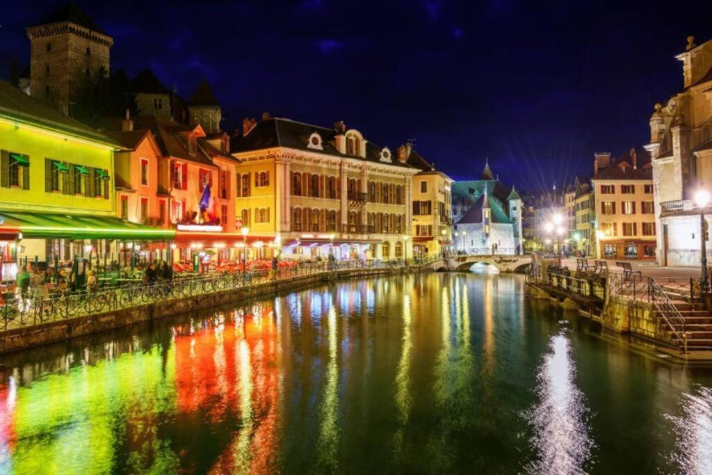 La Perle Carnot - Vieille Ville Annecy Bagian luar foto